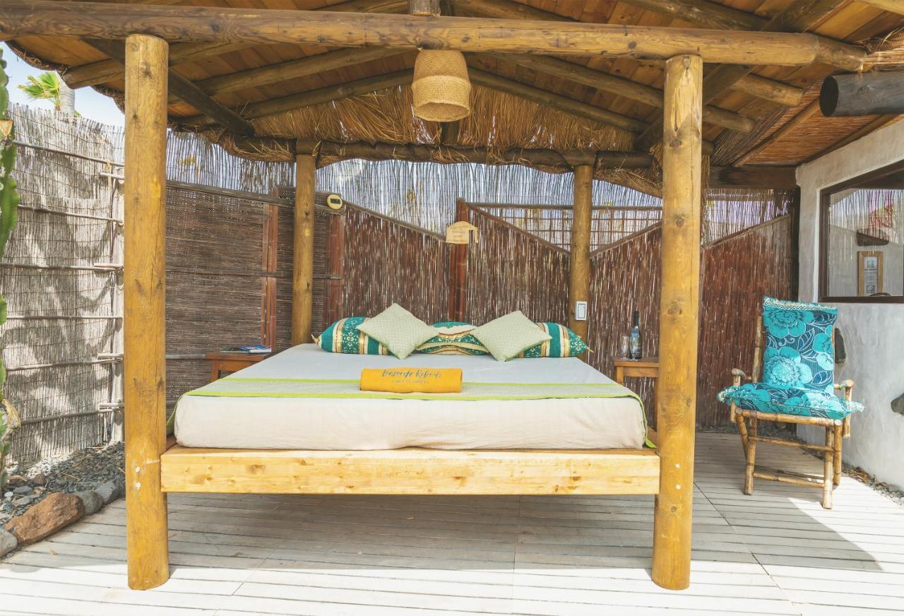 Finca De Arrieta Village - Yurts And Stone Cottages - Shared Pool - Walking Distance To Arrieta Beach - Eco Friendly Tabayesco Bagian luar foto