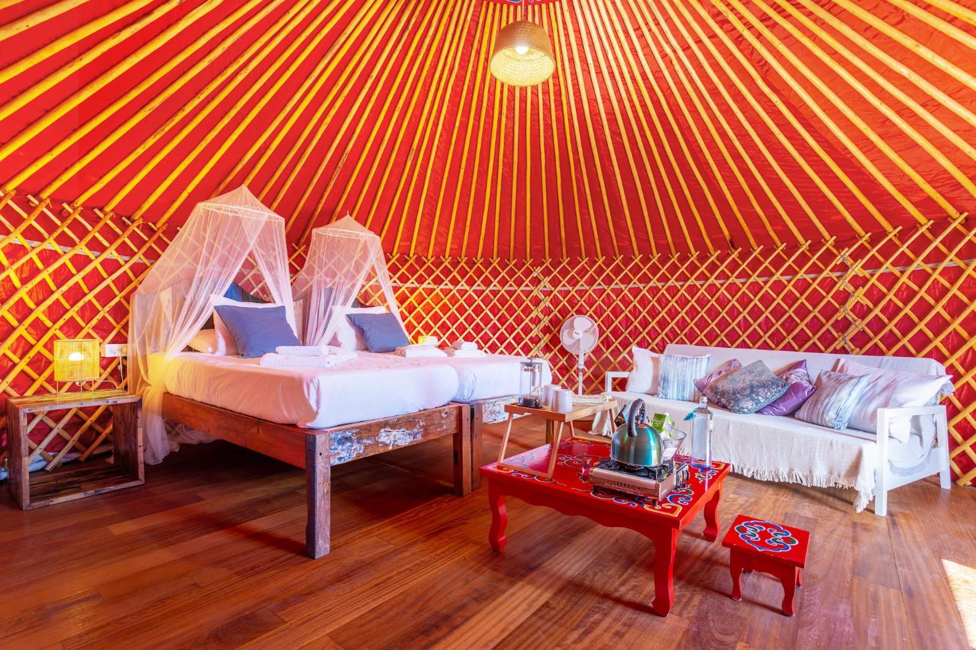 Finca De Arrieta Village - Yurts And Stone Cottages - Shared Pool - Walking Distance To Arrieta Beach - Eco Friendly Tabayesco Bagian luar foto