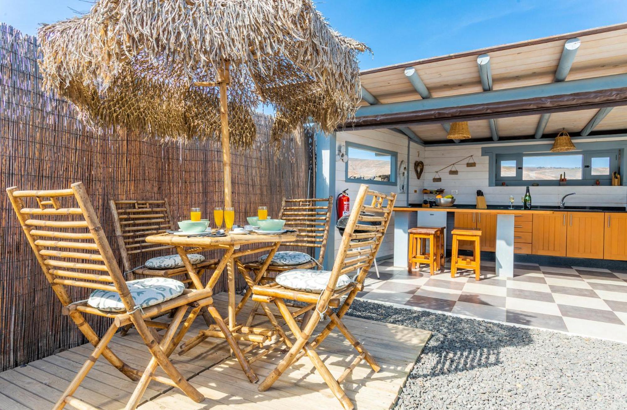 Finca De Arrieta Village - Yurts And Stone Cottages - Shared Pool - Walking Distance To Arrieta Beach - Eco Friendly Tabayesco Bagian luar foto