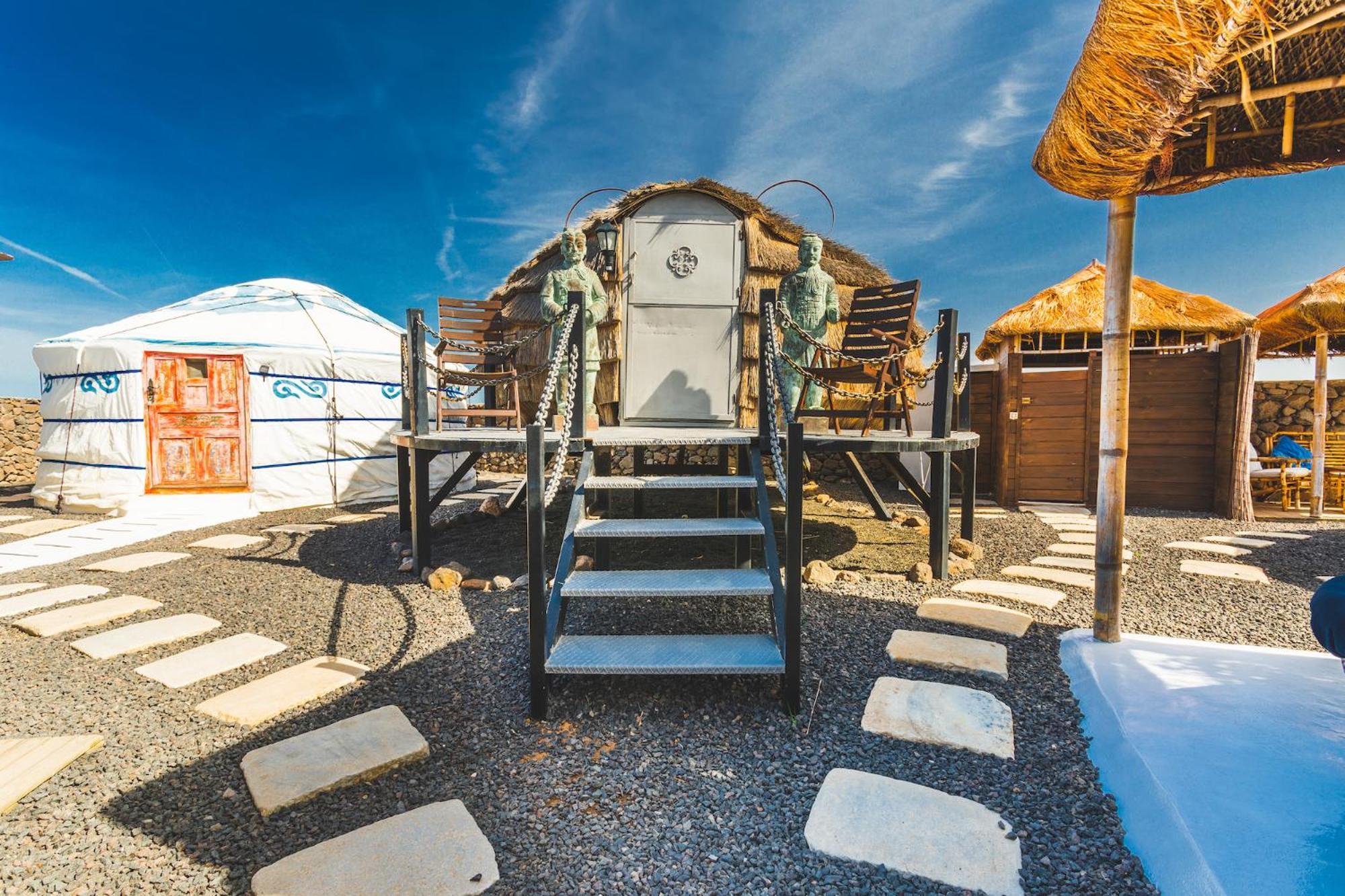 Finca De Arrieta Village - Yurts And Stone Cottages - Shared Pool - Walking Distance To Arrieta Beach - Eco Friendly Tabayesco Bagian luar foto