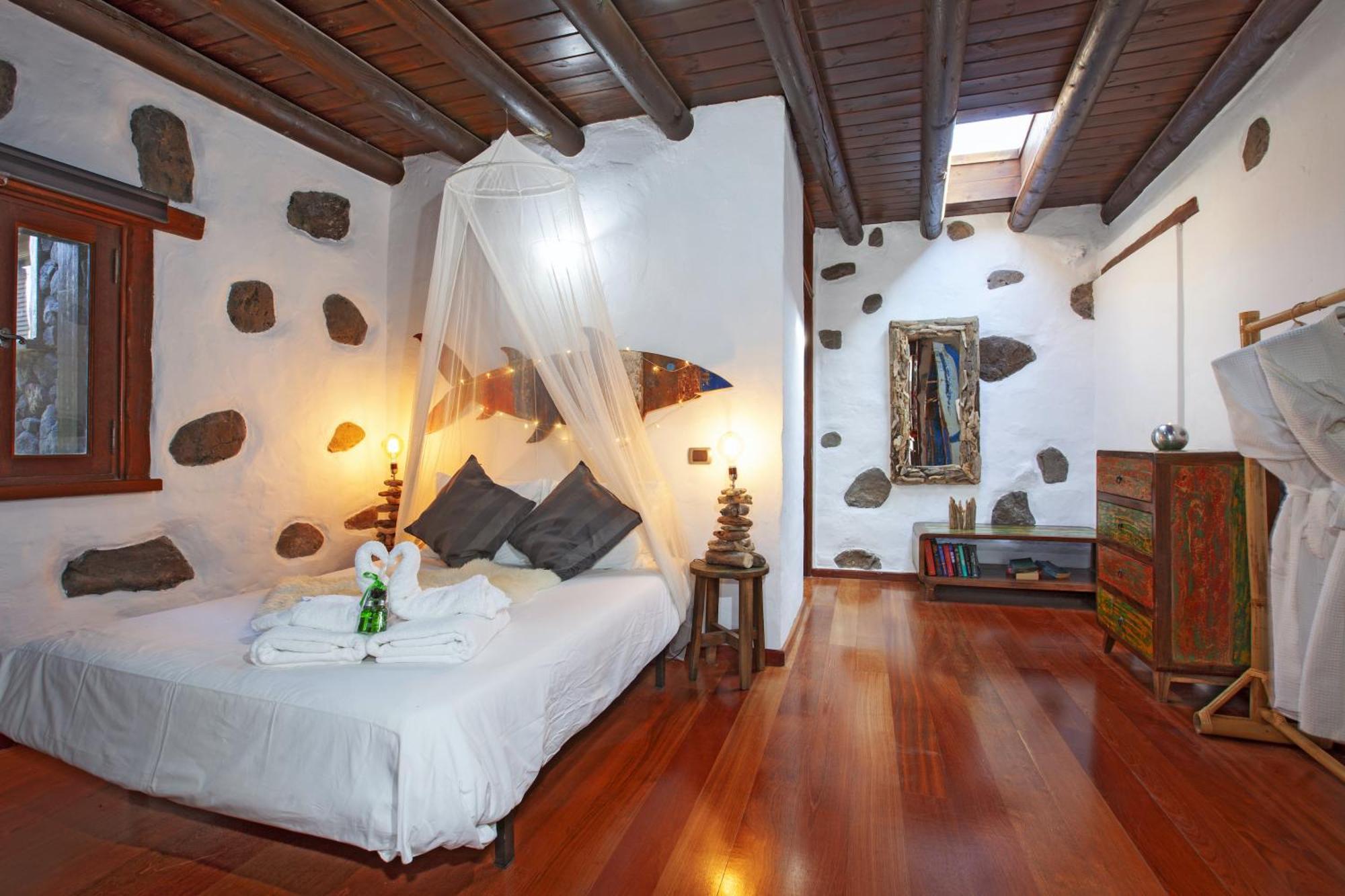 Finca De Arrieta Village - Yurts And Stone Cottages - Shared Pool - Walking Distance To Arrieta Beach - Eco Friendly Tabayesco Ruang foto